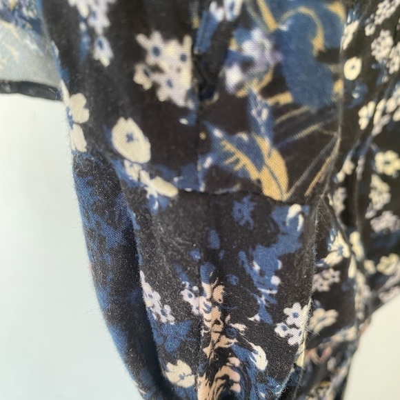 Bcbgeneration floral wrap dress Sz XS - Picture 14 of 14